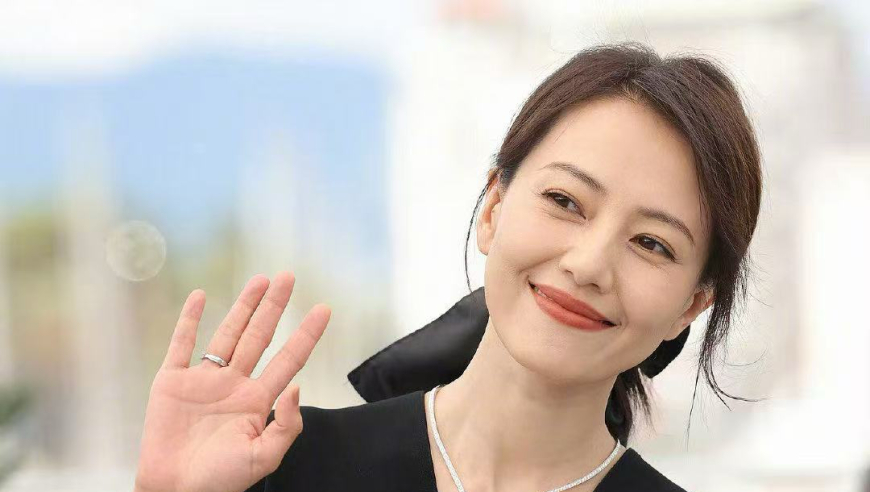 香港资料总站最火的一句,胡歌称想多陪伴女儿,公开决策资料解释落实_精英版V7.36
